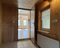 Von der Küche in den zweiten Flur