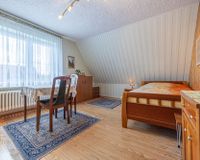Großes Schlafzimmer