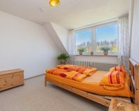 Großes Schlafzimmer