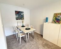 Ausreichend Platz für einen Esstisch